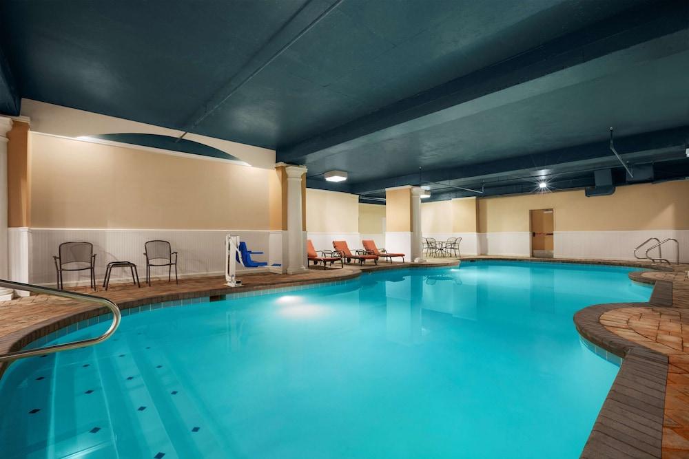Country Inn & Suites By Radisson, Virginia Beach Oceanfront , Va Exteriör bild