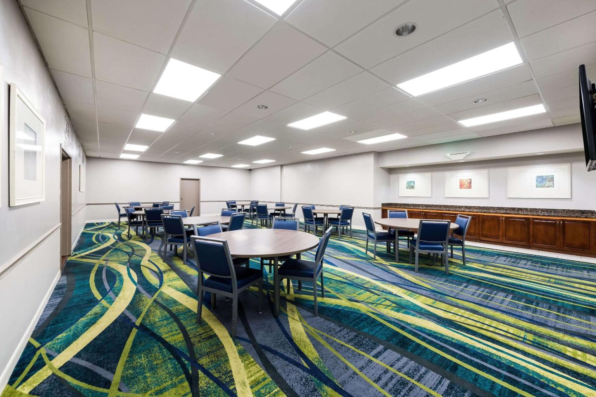 Country Inn & Suites By Radisson, Virginia Beach Oceanfront , Va Exteriör bild